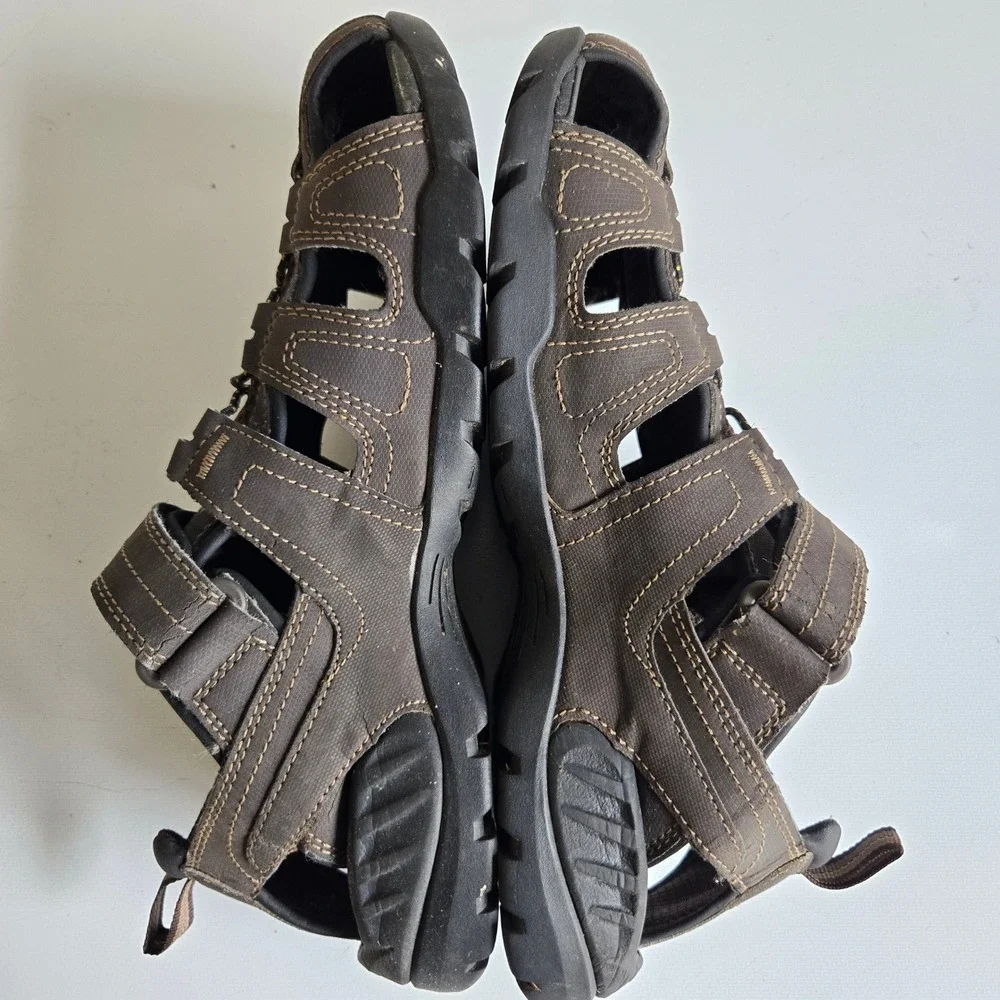 Teva Mens Omnium Brown Closed Toe Hiking Water Sandals 1001116 Size 8‎ Forebay